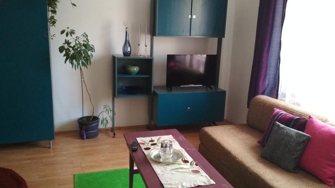 Apartman Lux แซแก็ด ภายนอก รูปภาพ